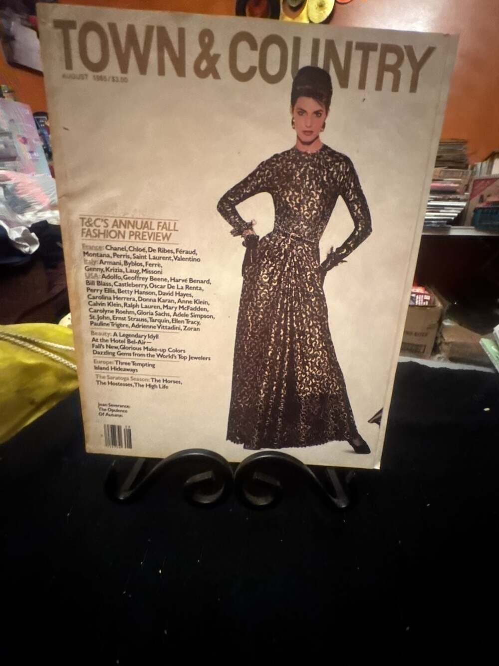 Town & Country Magazine August 1985 Annual Fall Fashion Preview